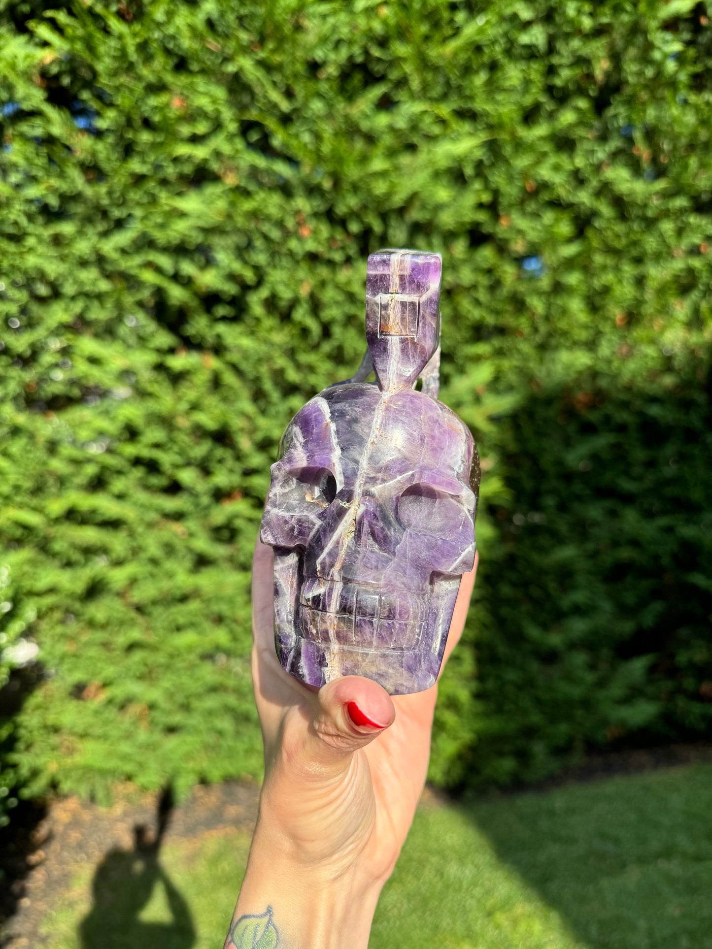 Chevron Amethyst Skull & Axe Carving (4.5")