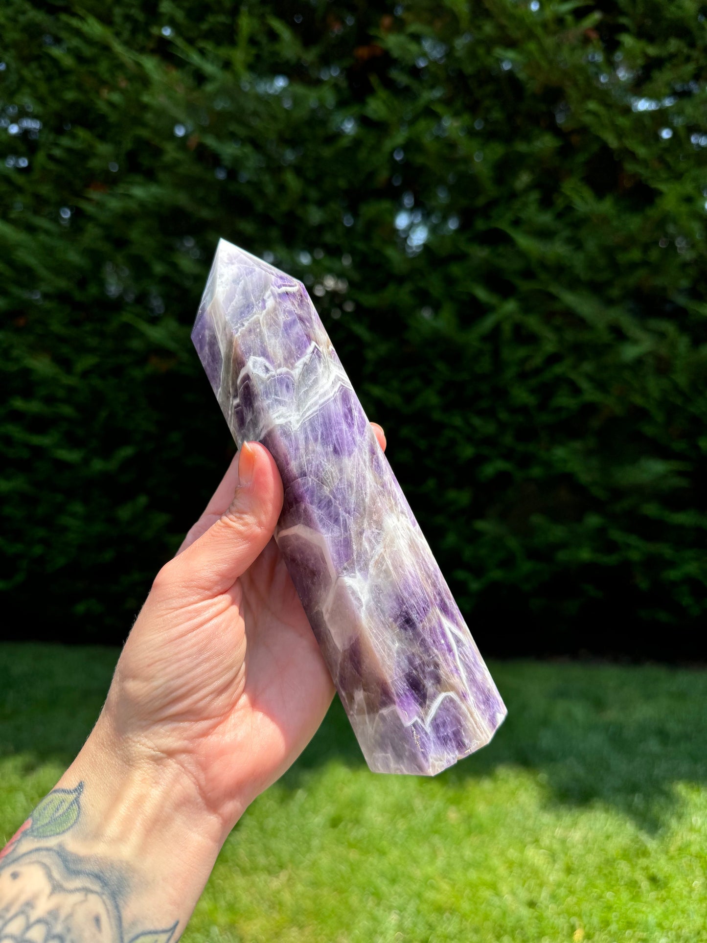 Chevron Amethyst Tower (8")