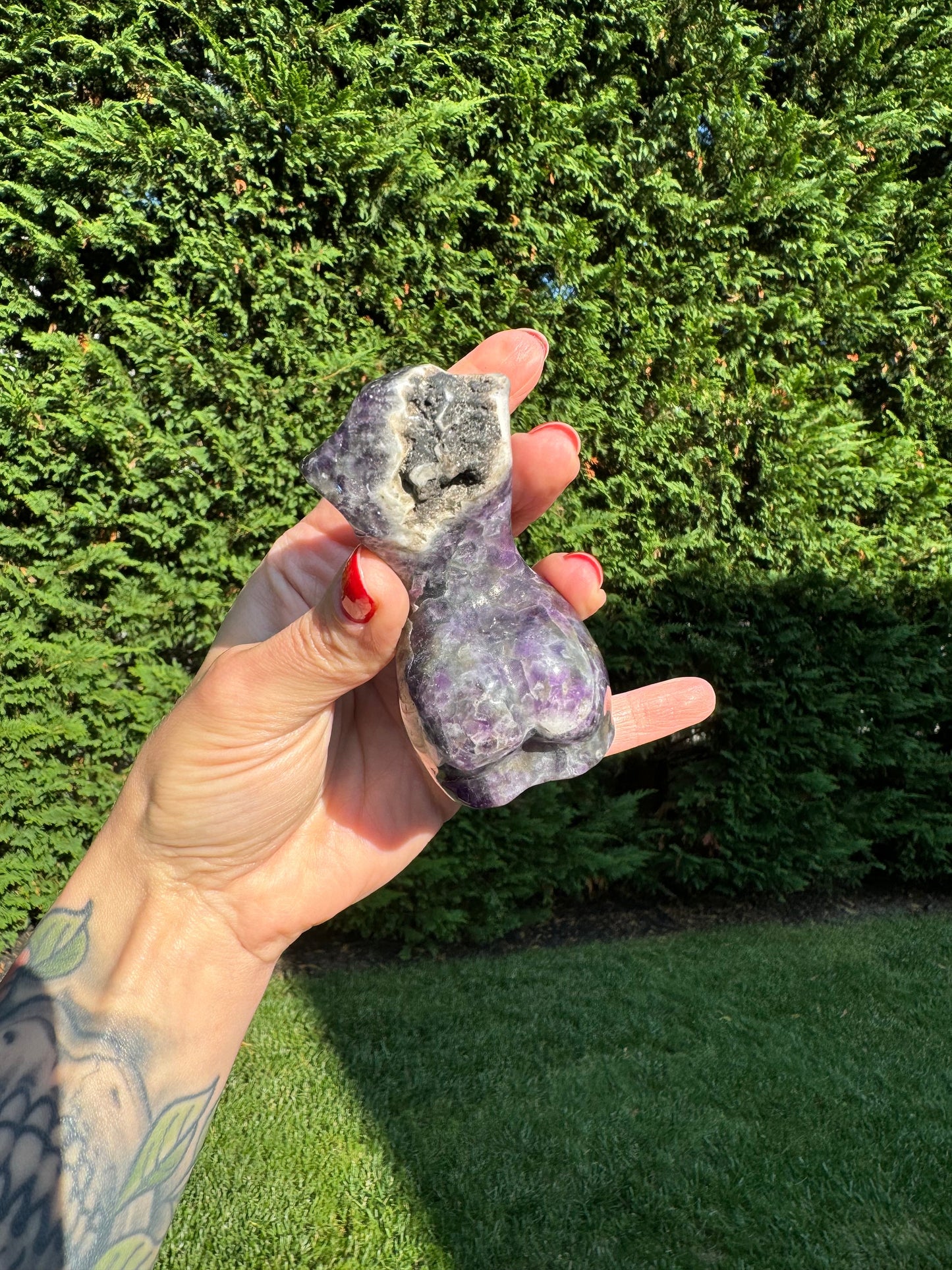 Chevron Dream Amethyst Goddess Body Carving
