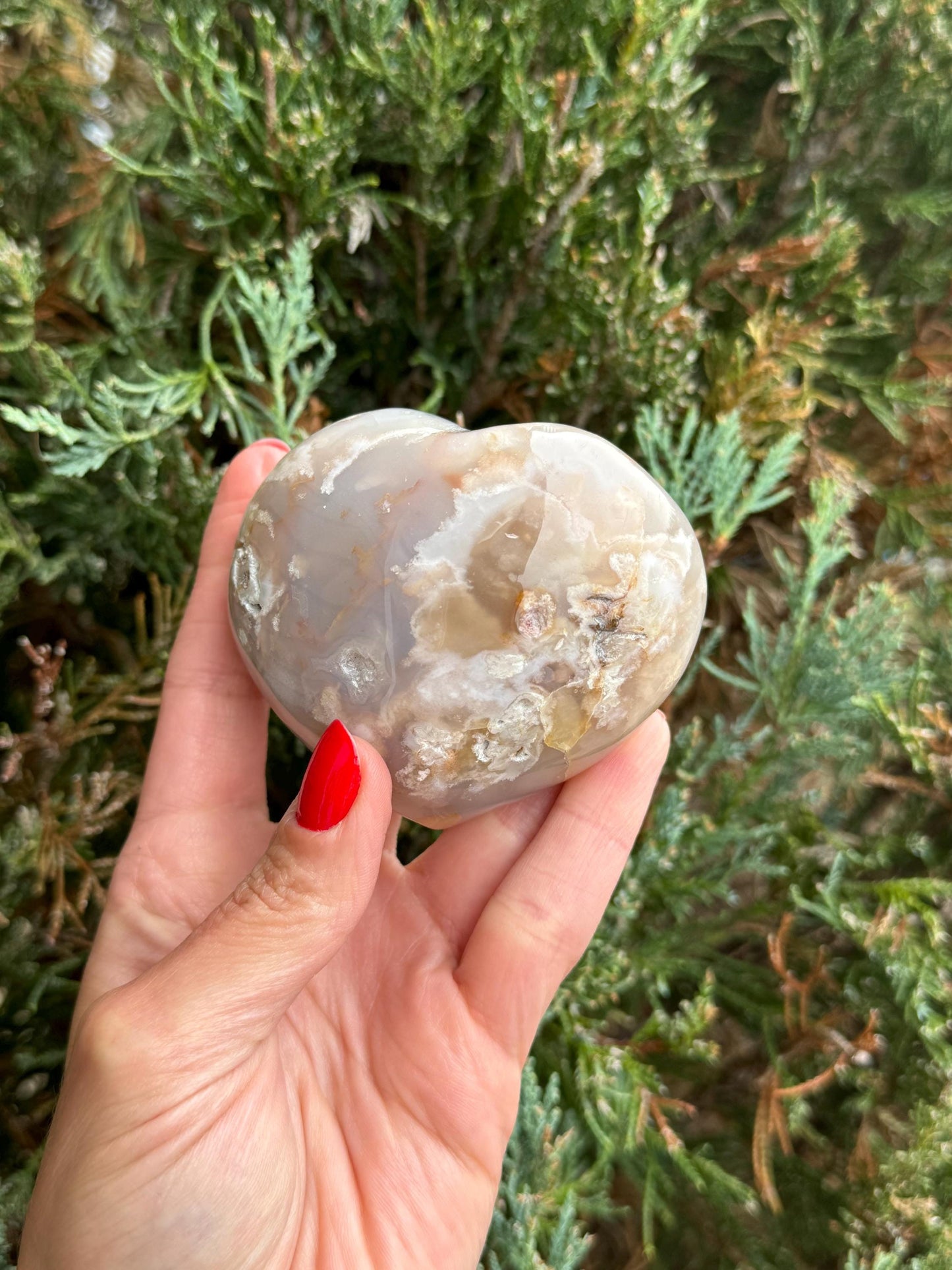 Druzy Flower Agate Heart Carving