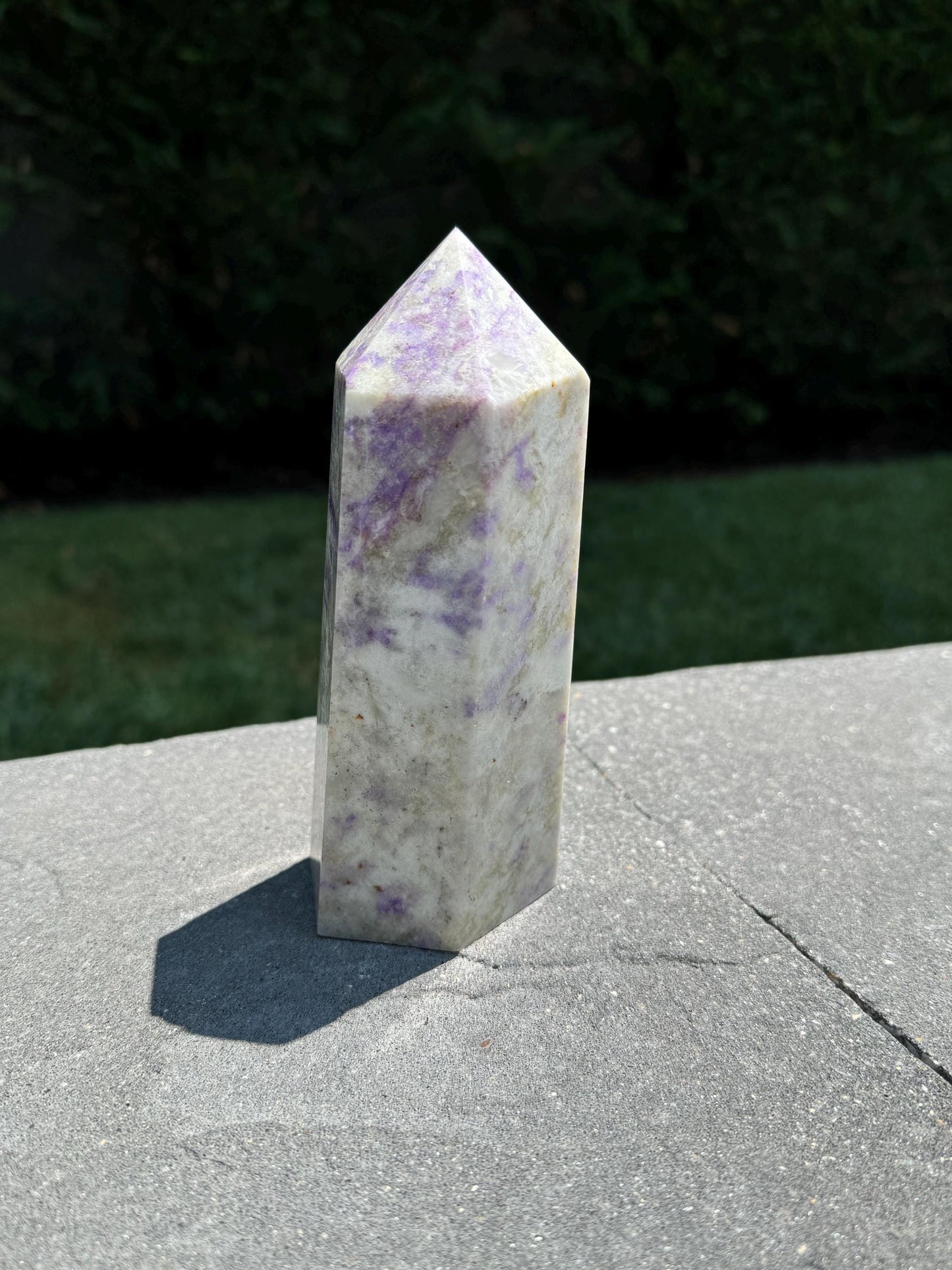 Large Hackmanite Tower
