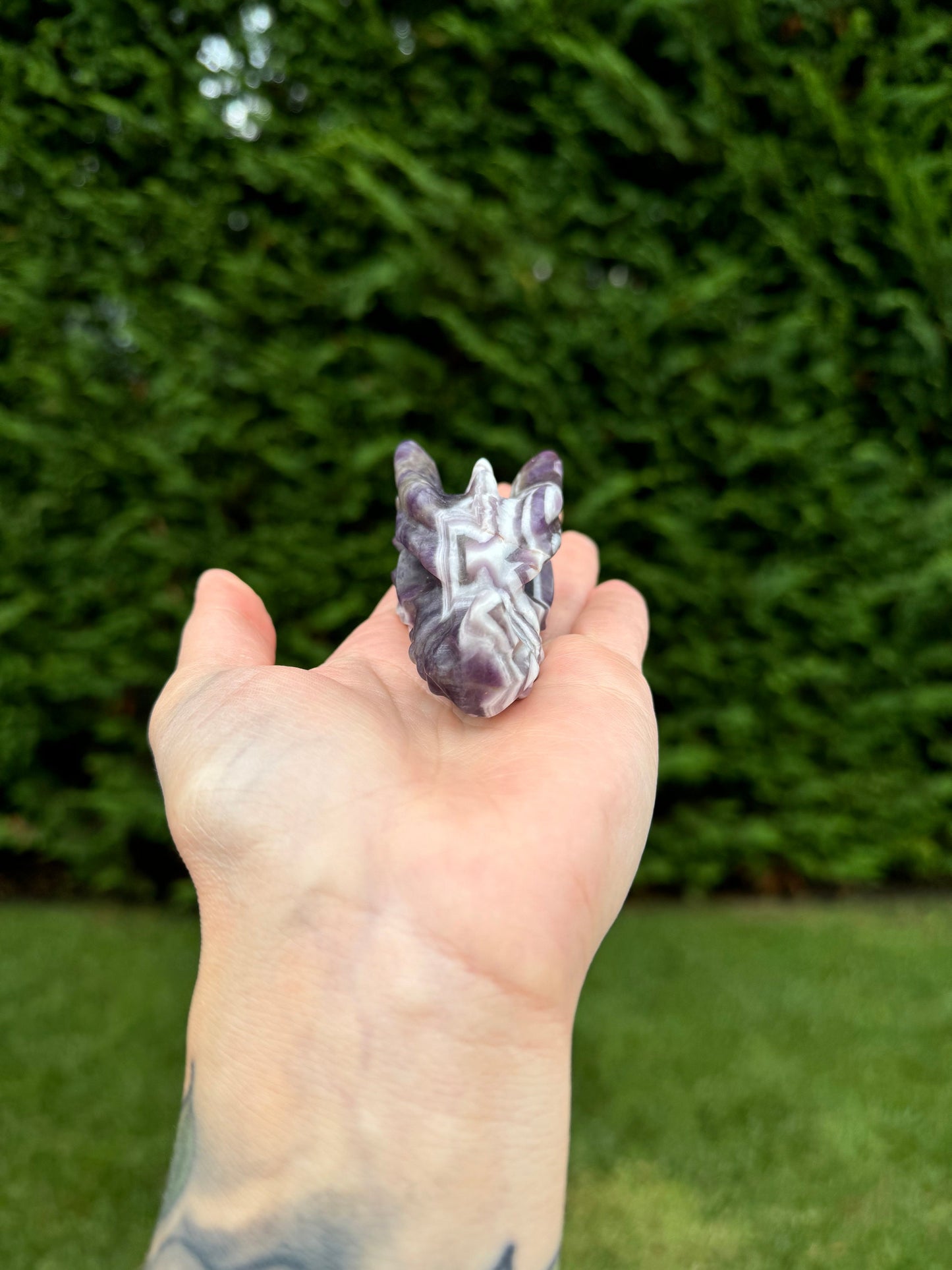 Chevron Amethyst Dragon Head Carving