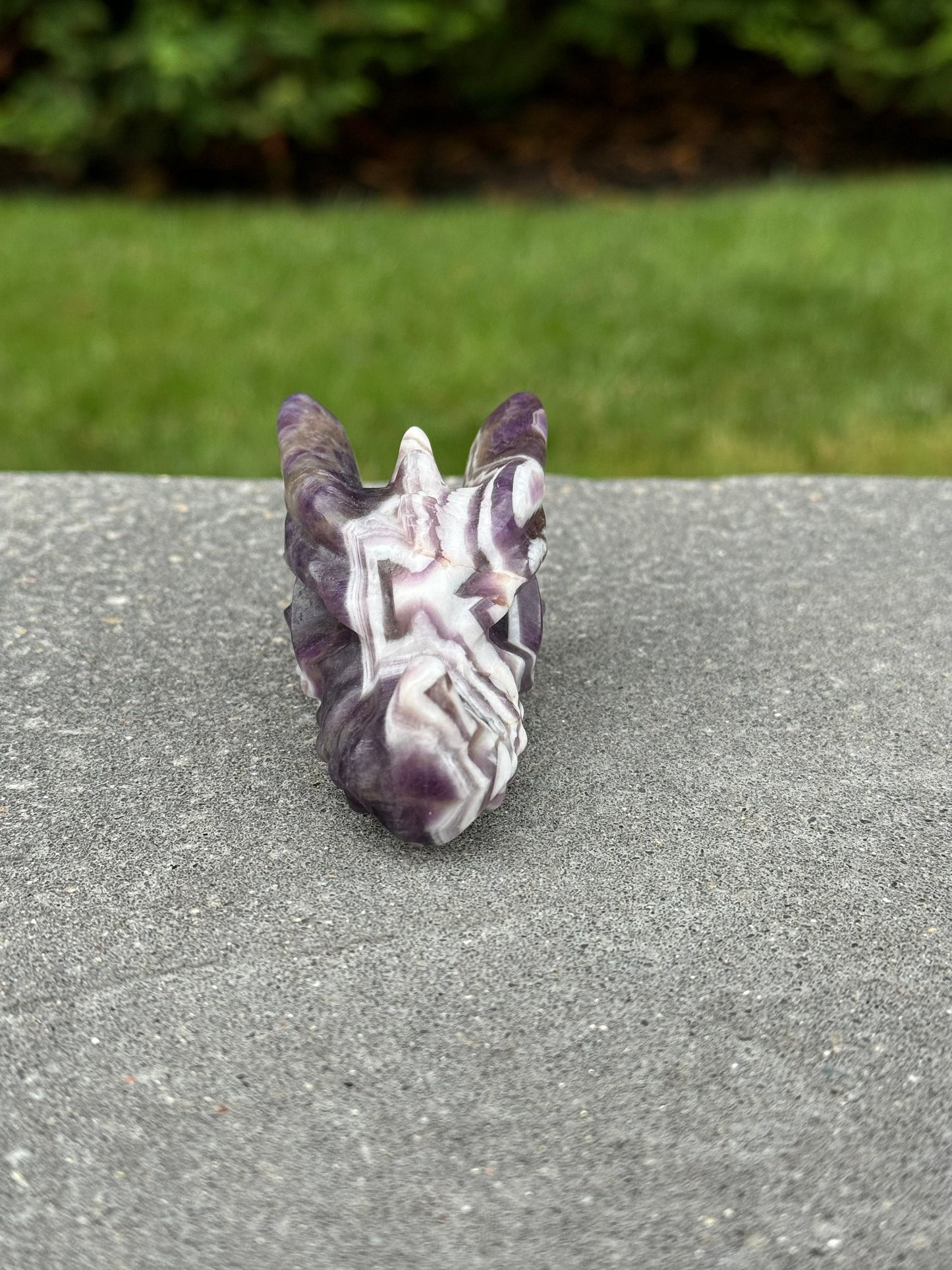 Chevron Amethyst Dragon Head Carving