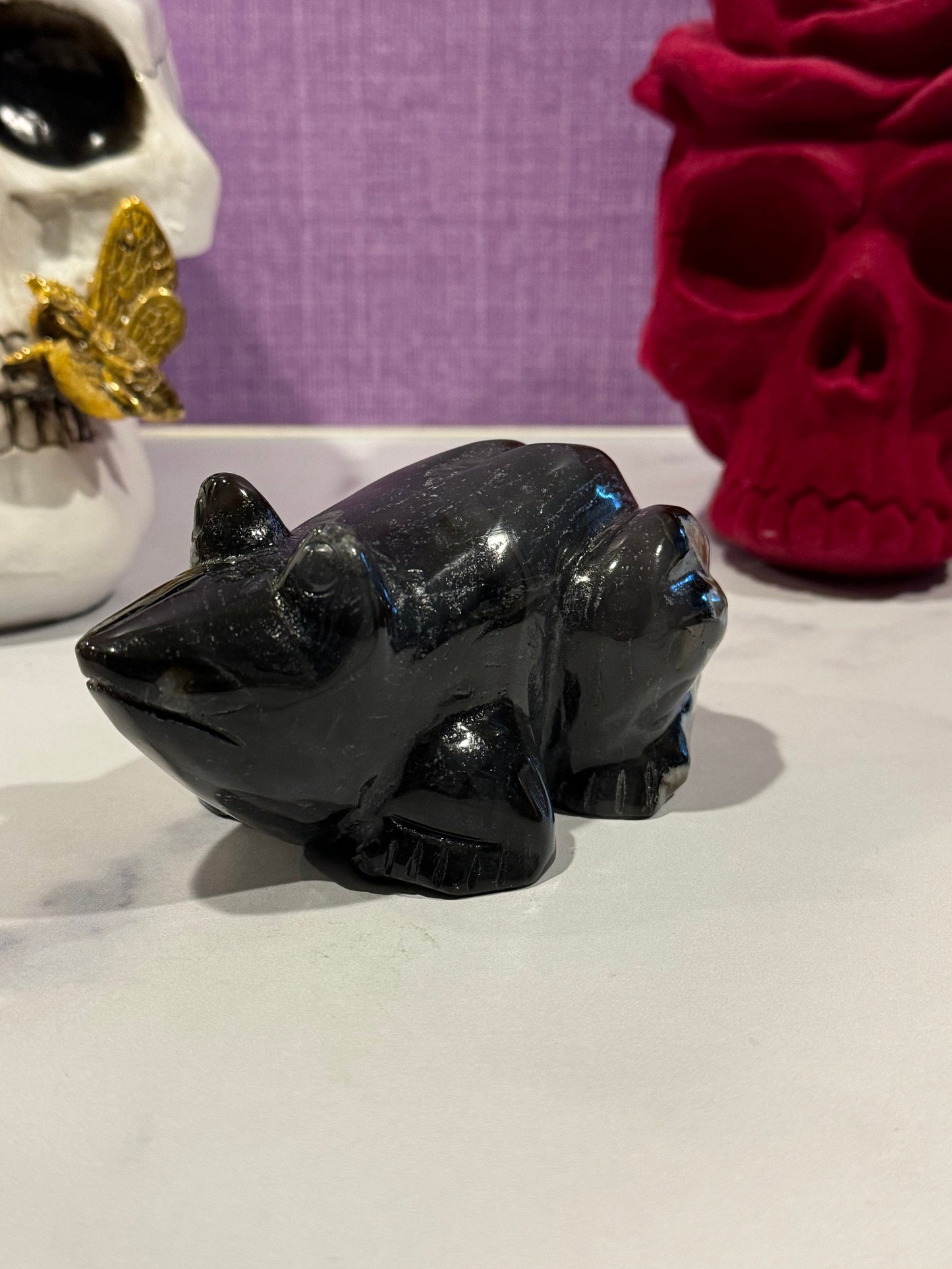 Volcano Agate Frog Carving