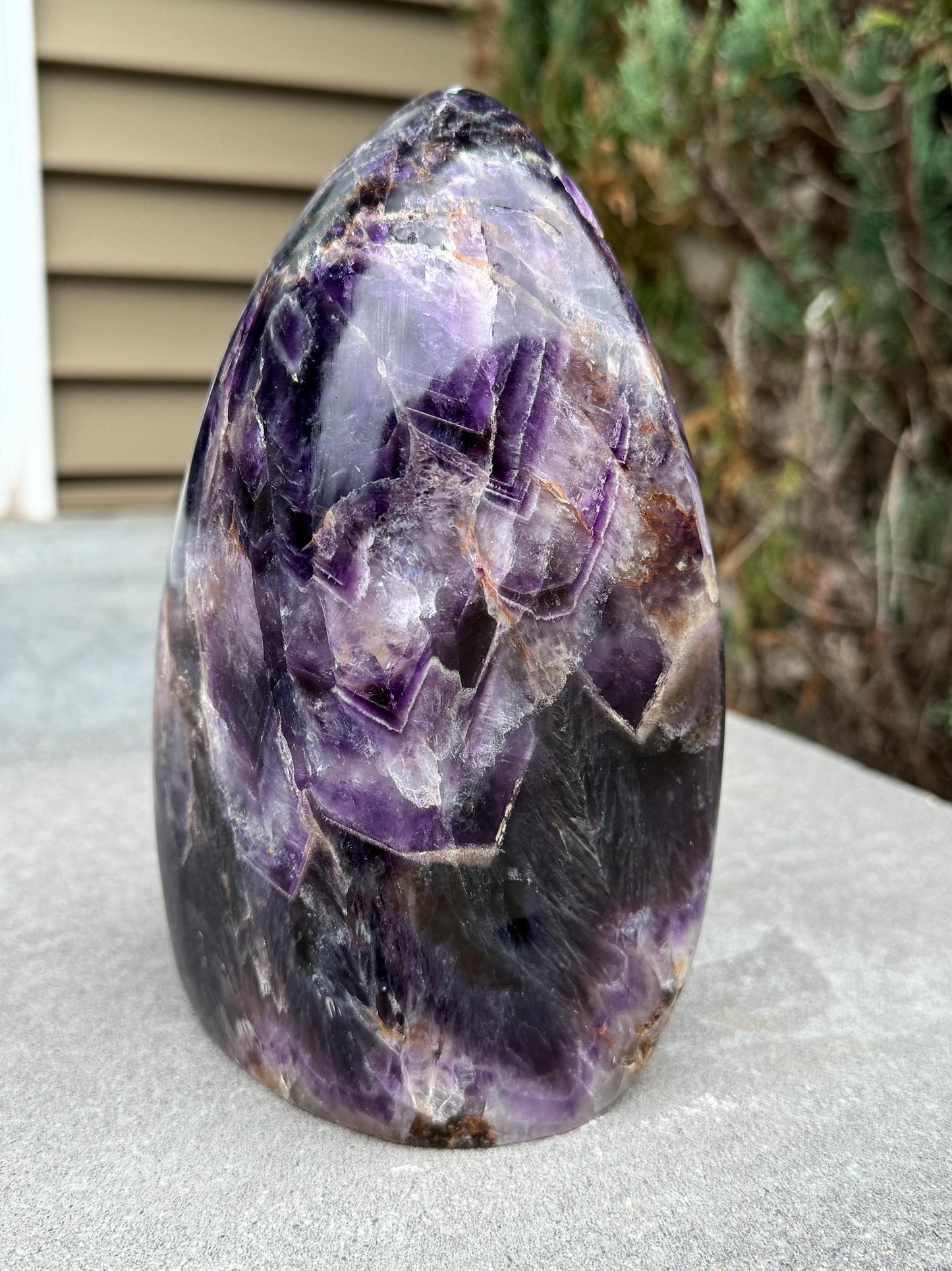 XL Chevron Amethyst Freeform (7lbs.)