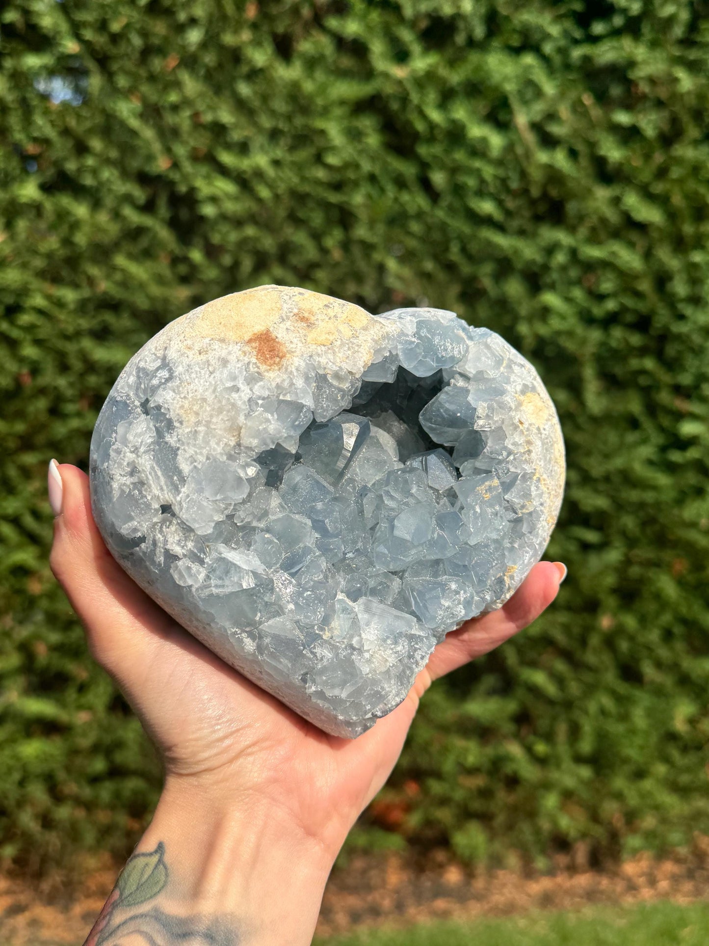 XL Blue Celestite Heart Carving (5.85lbs)