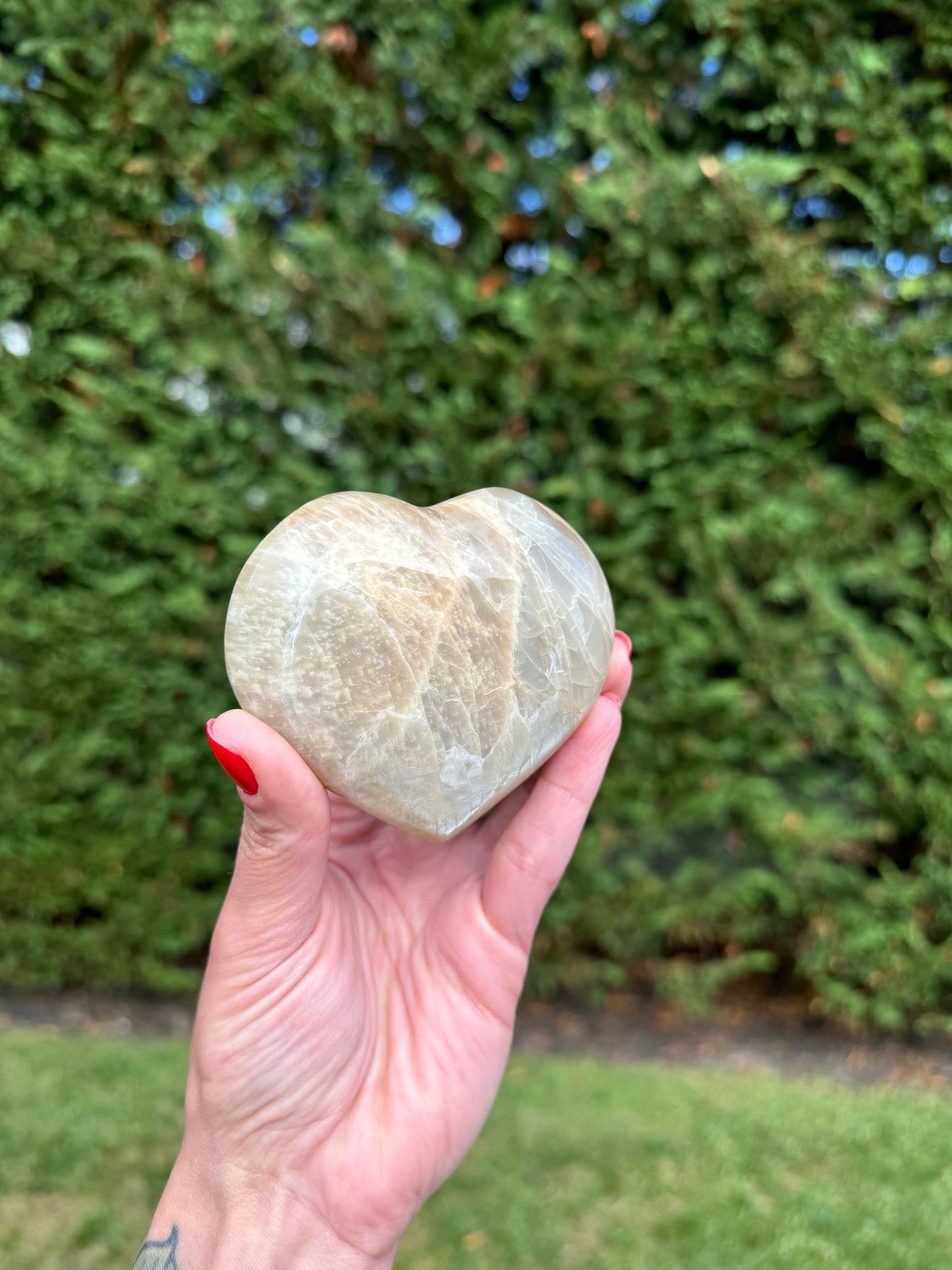 Flashy Peach Moonstone Heart Carving