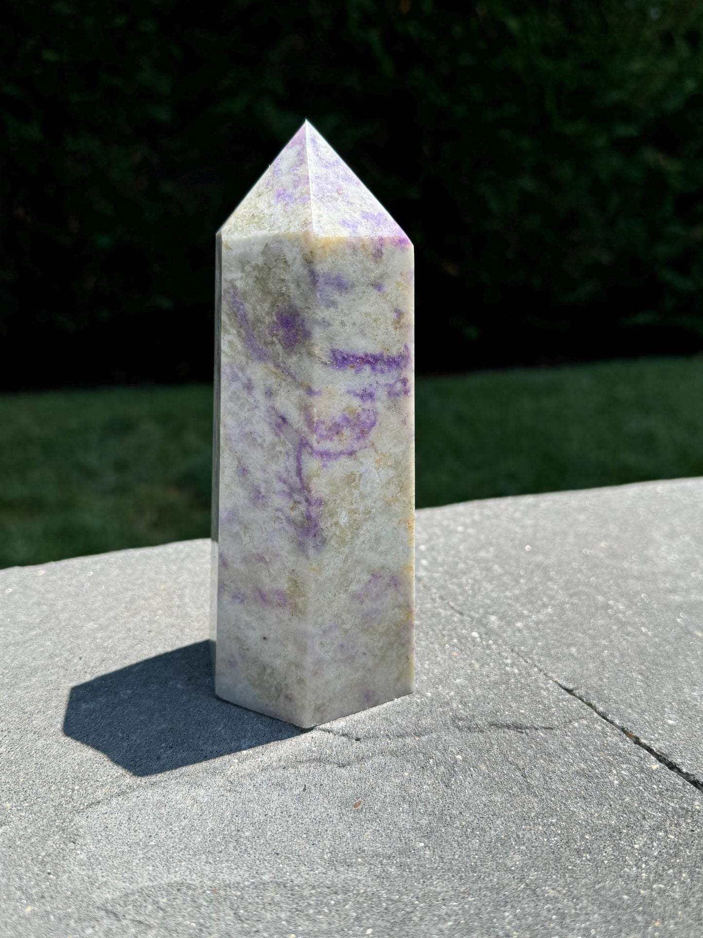 Large Hackmanite Tower