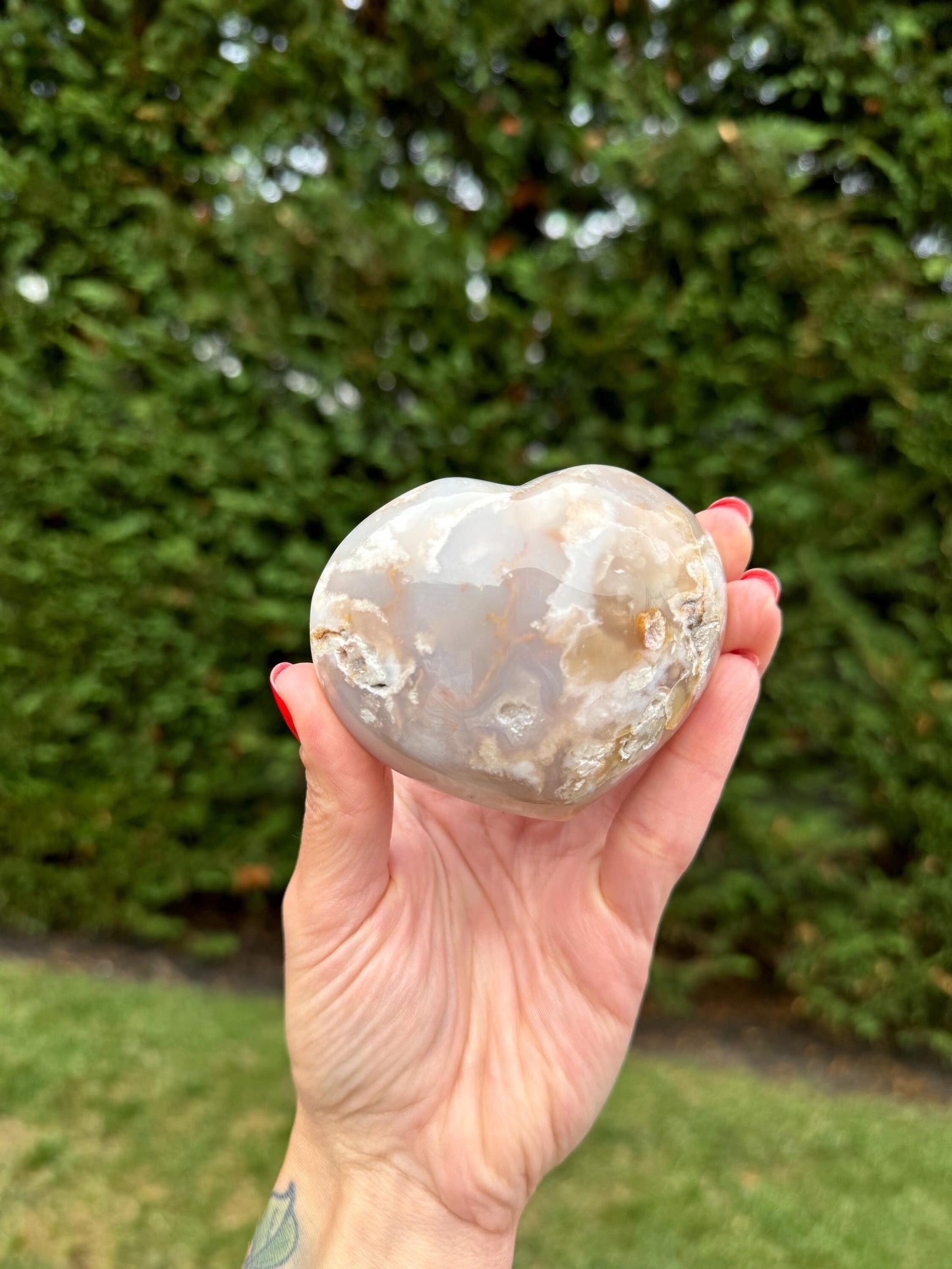 Druzy Flower Agate Heart Carving
