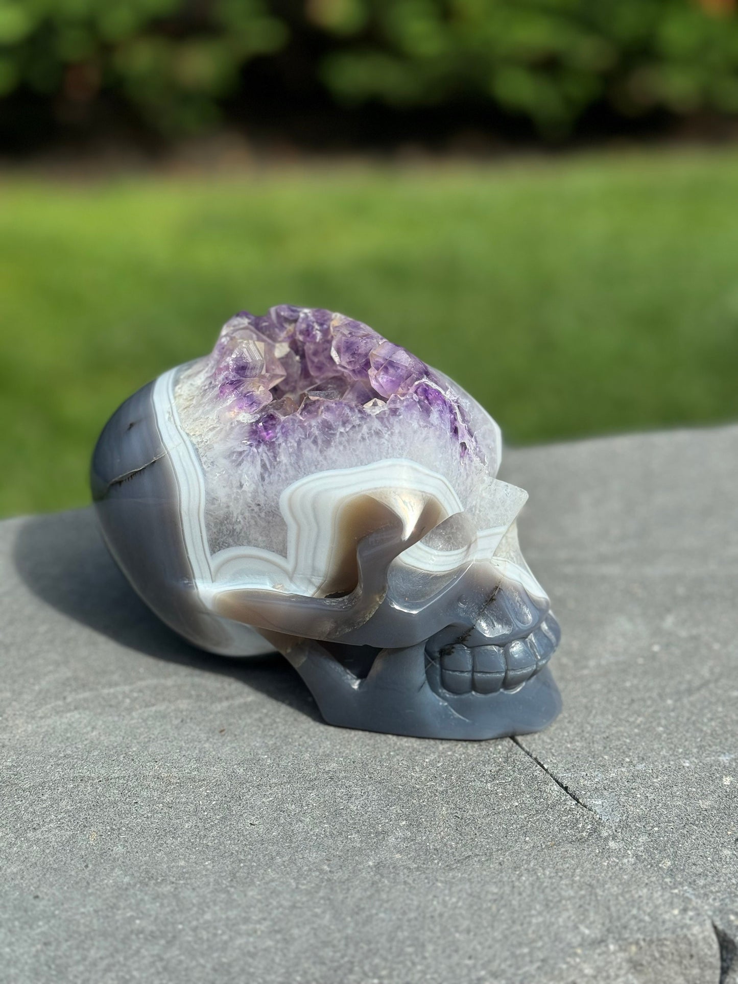 XL Druzy Banded Agate & Amethyst Hi-Def Geode Skull Carving (6")