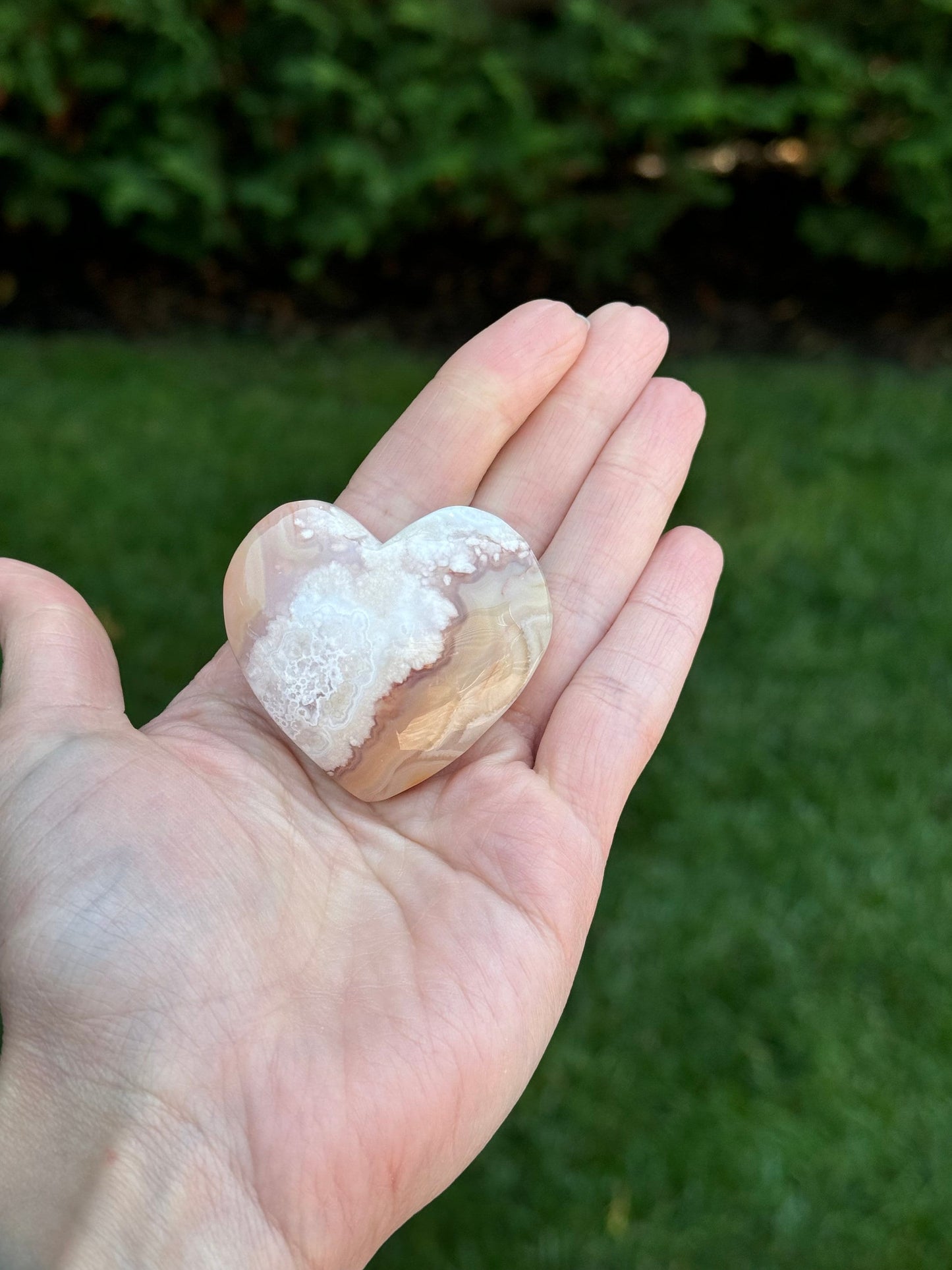 Flower Agate Heart Carving