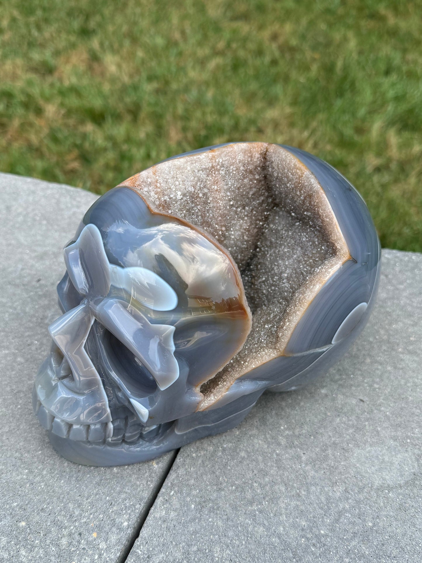 XL Druzy Banded Agate & Amethyst Hi-Def Geode Skull Carving (8")