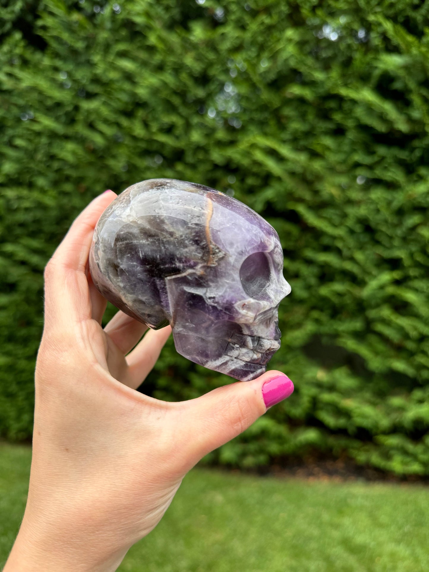 Chevron Amethyst Skull Carving