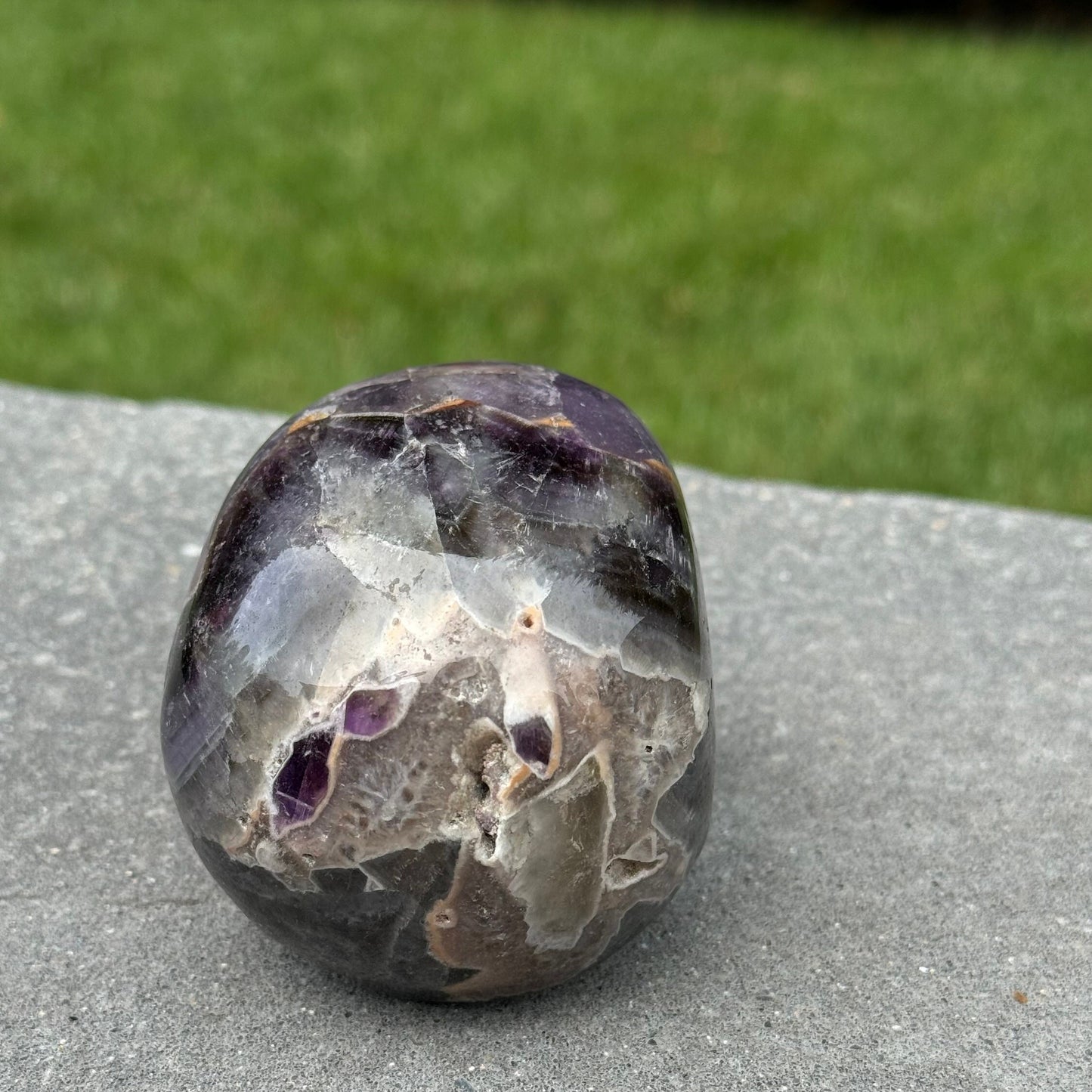 Chevron Amethyst Skull Carving