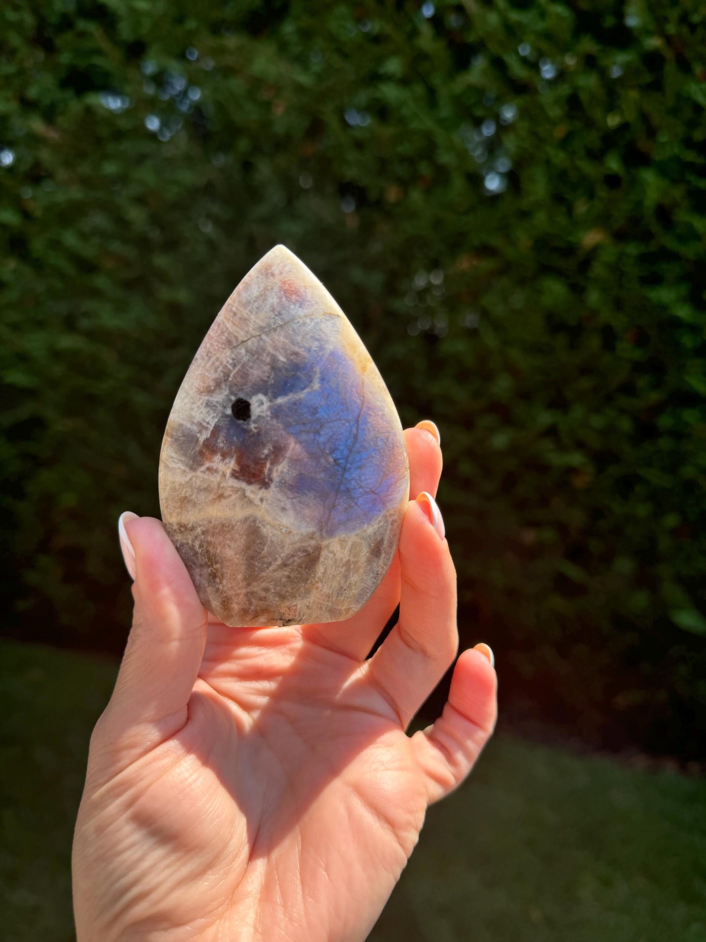 Flashy Peach Moonstone Flame