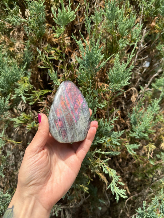 Flashy Labradorite Freeform