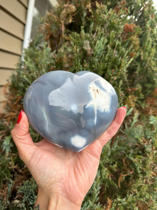 Orca Agate Heart Carving