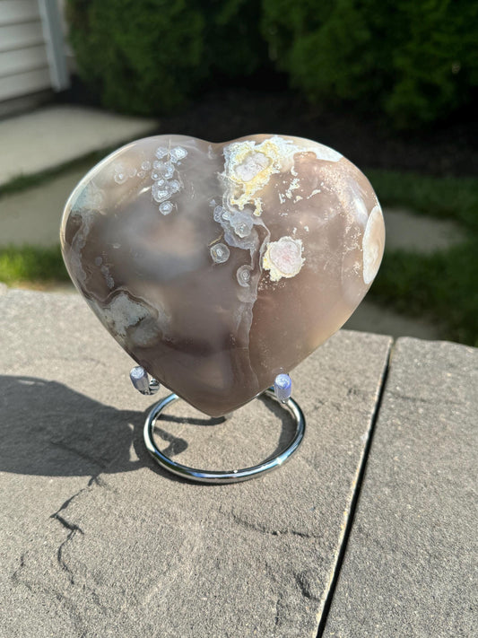 Black Flower Agate Heart Carving